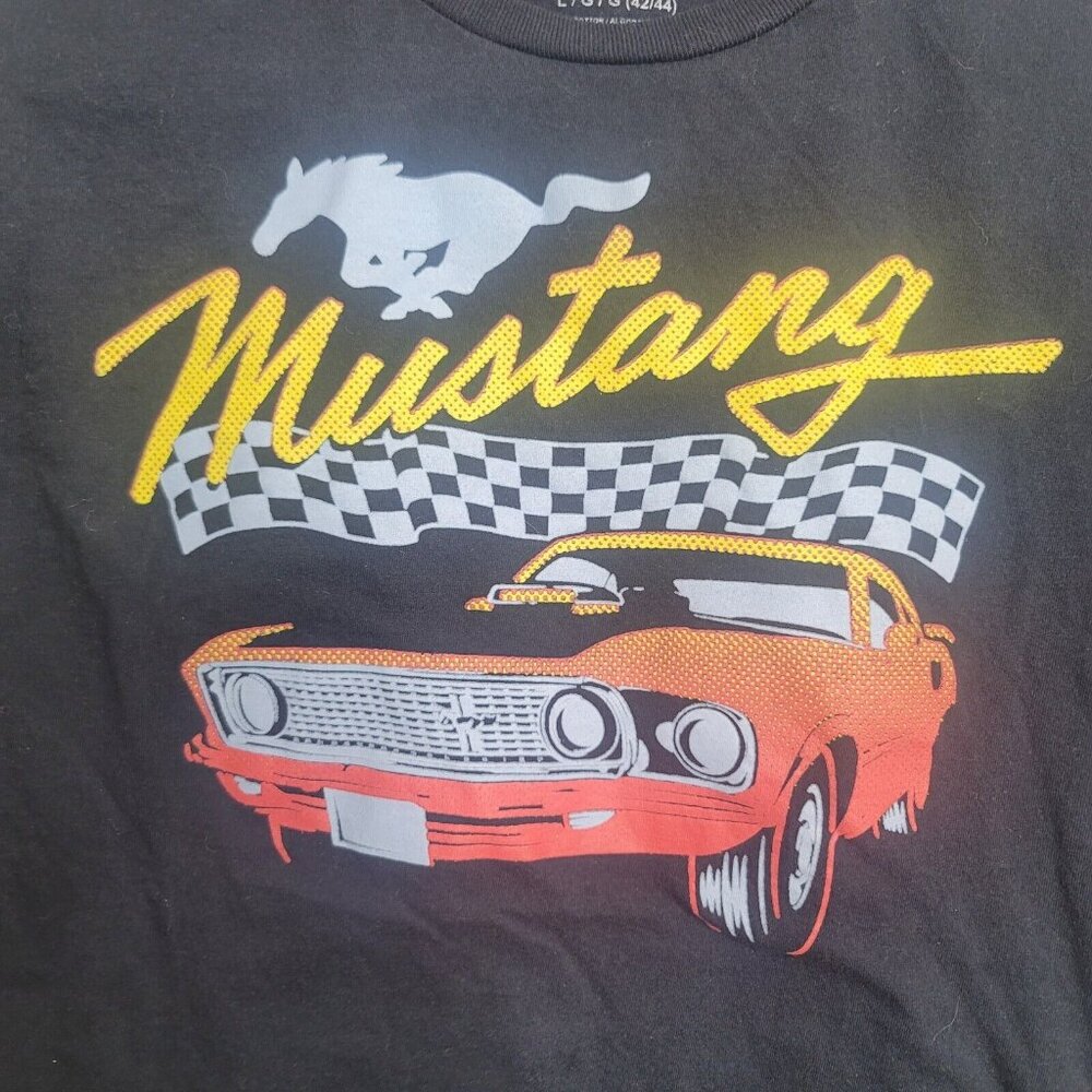 Ford Mustang Size Large Men's Black TShirt